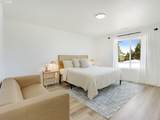 2402 96TH St - Photo 34