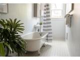 2127 Irving St - Photo 21
