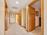 1390 Sea Ridge Ln - Photo 24