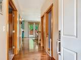 1390 Sea Ridge Ln - Photo 3