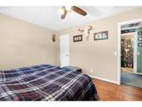 1581 Niagara Ave - Photo 14