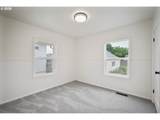527 24TH Ave - Photo 14
