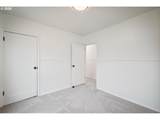 527 24TH Ave - Photo 15