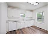 527 24TH Ave - Photo 8