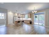 841 28TH St - Photo 14