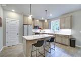 841 28TH St - Photo 16