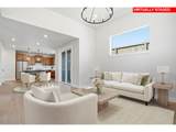 1311 Luna St - Photo 2