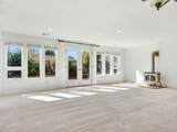 1120 Columbia St - Photo 11