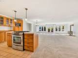 1120 Columbia St - Photo 18