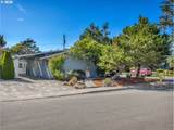 1120 Columbia St - Photo 5