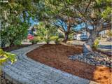 1120 Columbia St - Photo 8