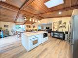 1805 Jasper St - Photo 11