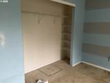 3007 9TH St - Photo 11