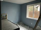 3007 9TH St - Photo 16