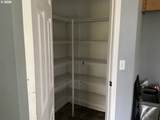 3007 9TH St - Photo 6