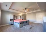 2757 Islander Ave - Photo 18