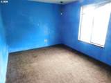8621 Strawberry Ln - Photo 11