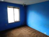 8621 Strawberry Ln - Photo 9