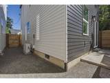 9411 Macrum Ave - Photo 17