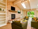 16700 Van Zyl Dr - Photo 11
