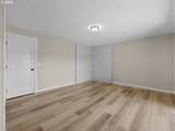 24033 Oak St - Photo 12