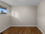 24033 Oak St - Photo 20