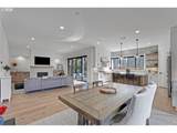 4780 Pendleton St - Photo 15