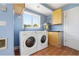 114 Beacon St - Photo 13