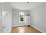 114 Beacon St - Photo 15