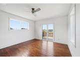 114 Beacon St - Photo 18