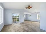 114 Beacon St - Photo 24