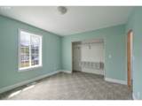 114 Beacon St - Photo 27