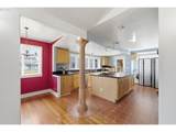 114 Beacon St - Photo 8