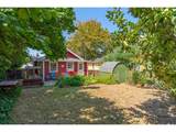880 Thompson Ave - Photo 11
