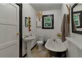 880 Thompson Ave - Photo 21