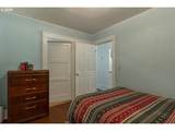 880 Thompson Ave - Photo 23