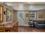 880 Thompson Ave - Photo 29