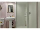 880 Thompson Ave - Photo 38
