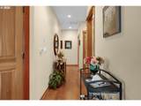 123 Hemlock St - Photo 35