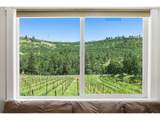 5073 Chenoweth Rd - Photo 12