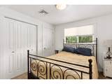 5073 Chenoweth Rd - Photo 18