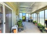 5073 Chenoweth Rd - Photo 23