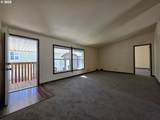 231 Owyhee Ln - Photo 6