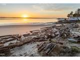 5201 Highway 101 - Photo 4