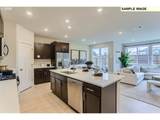 837 Windrow Ave - Photo 5