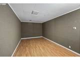 805 139TH Ave - Photo 37