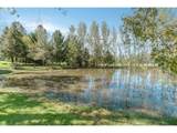 1381 Oak Hill Rd - Photo 33