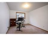 695 Westview Dr - Photo 25