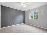 688 Lakeview Dr - Photo 22
