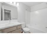 688 Lakeview Dr - Photo 31